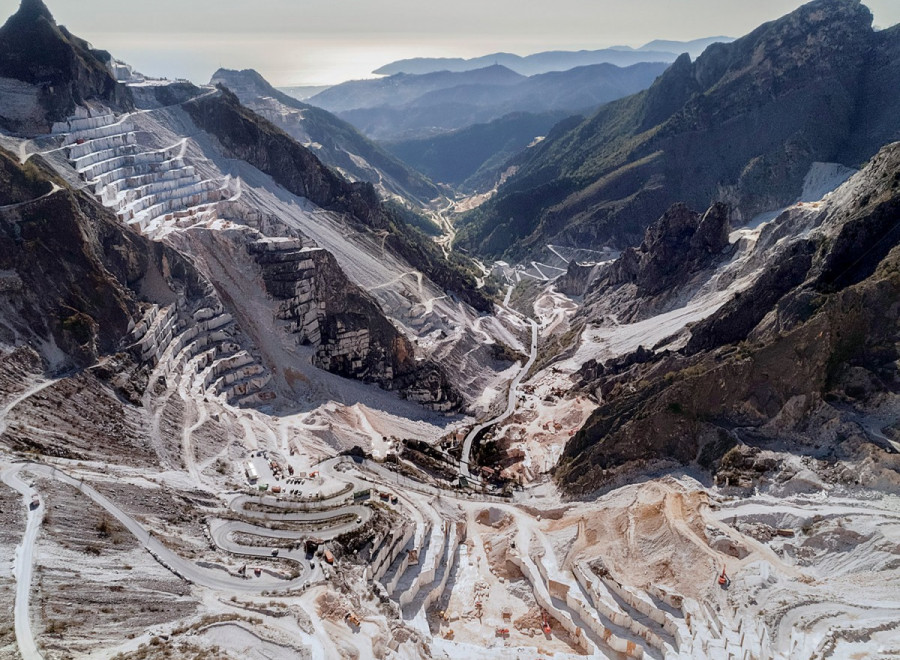 The Memory of Stone: CARRARA