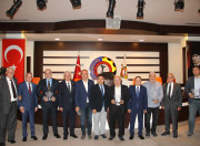 Afyonkarahisar ihracatının yıldızları ödüllerine kavuştu